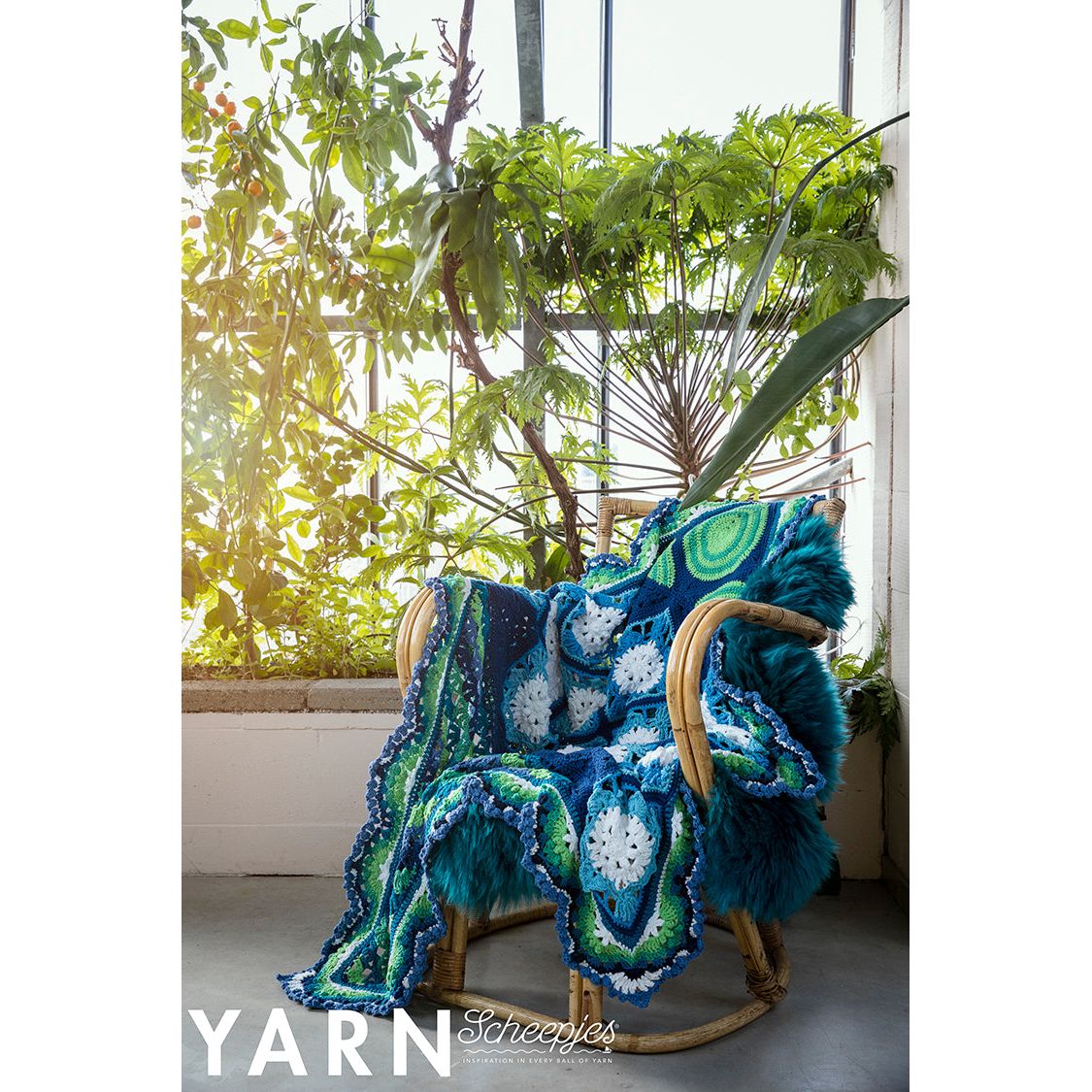 Scheepjes YARN Book-a-zine: Woman Edition