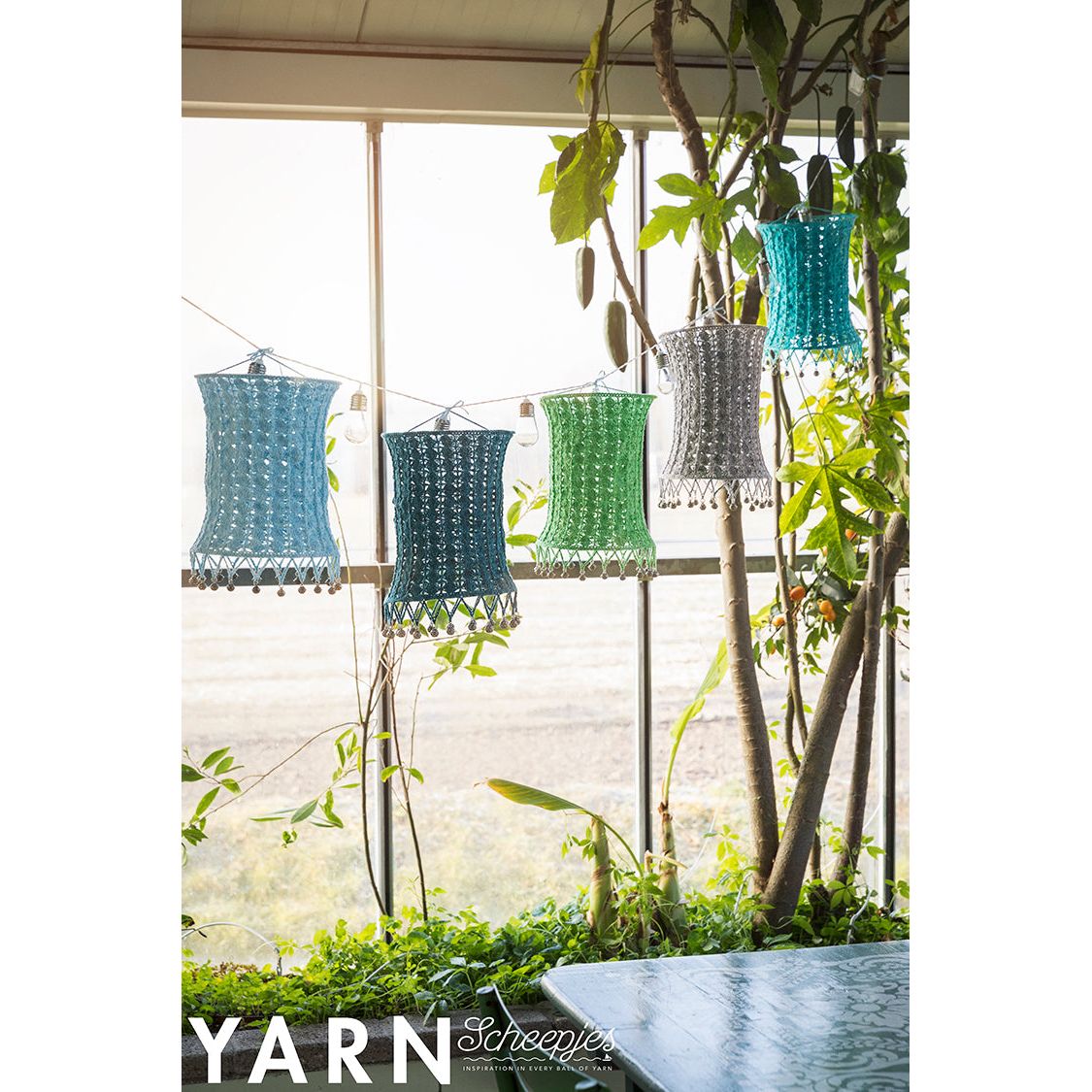Scheepjes YARN Book-a-zine: Woman Edition